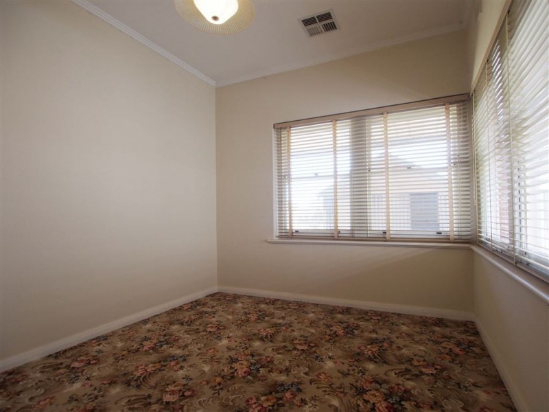 4 Stevens Street, Croydon Park SA 5008