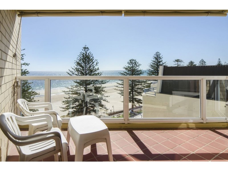 75/13 South Esplanade, Glenelg SA 5045