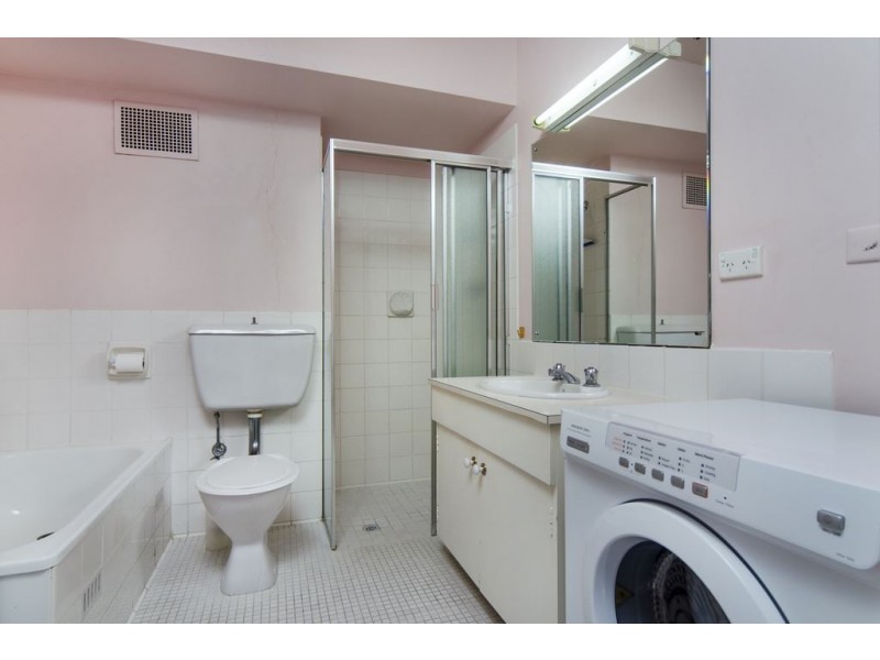 75/13 South Esplanade, Glenelg SA 5045