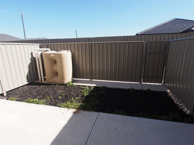 3/19 Hereford Lane, Woodcroft SA 5162