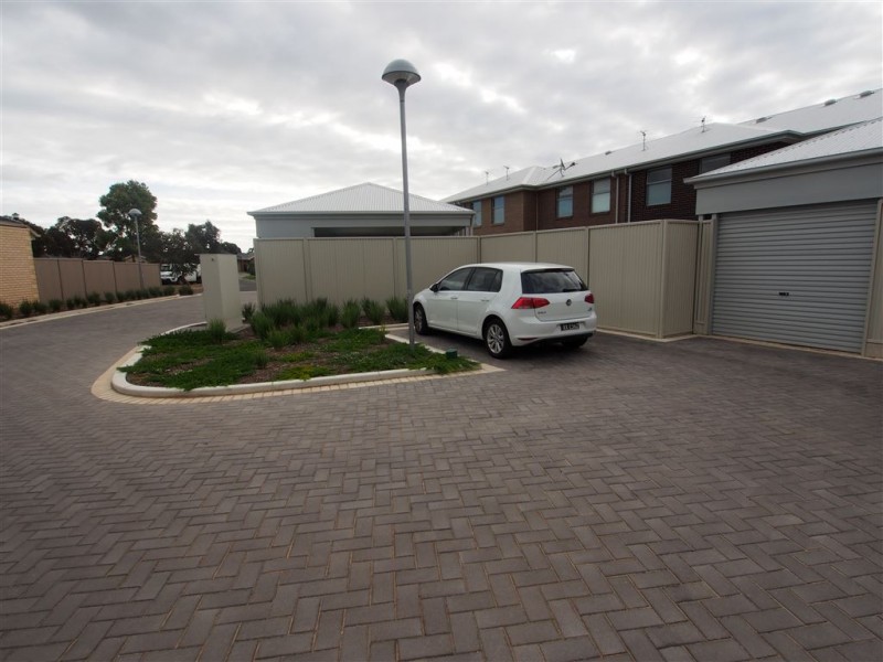 2 Yellow Gum Avenue, Athol Park SA 5012