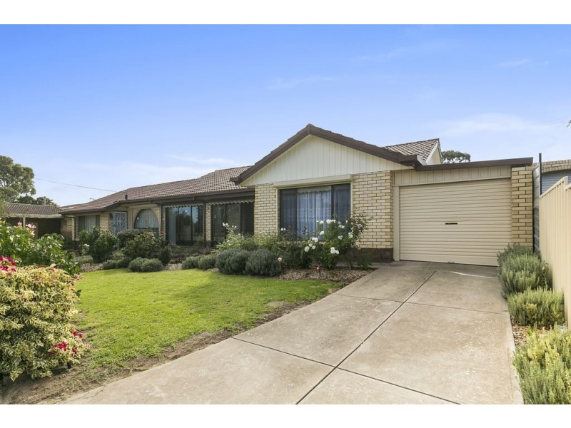 63 Warri Parri Drive, Flagstaff Hill SA 5159