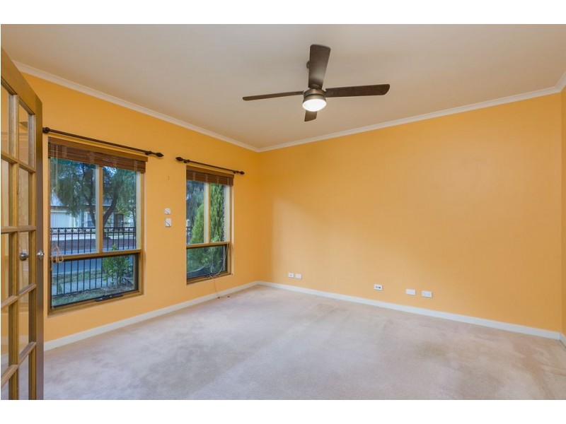 7 The Avenue, Mawson Lakes SA 5095