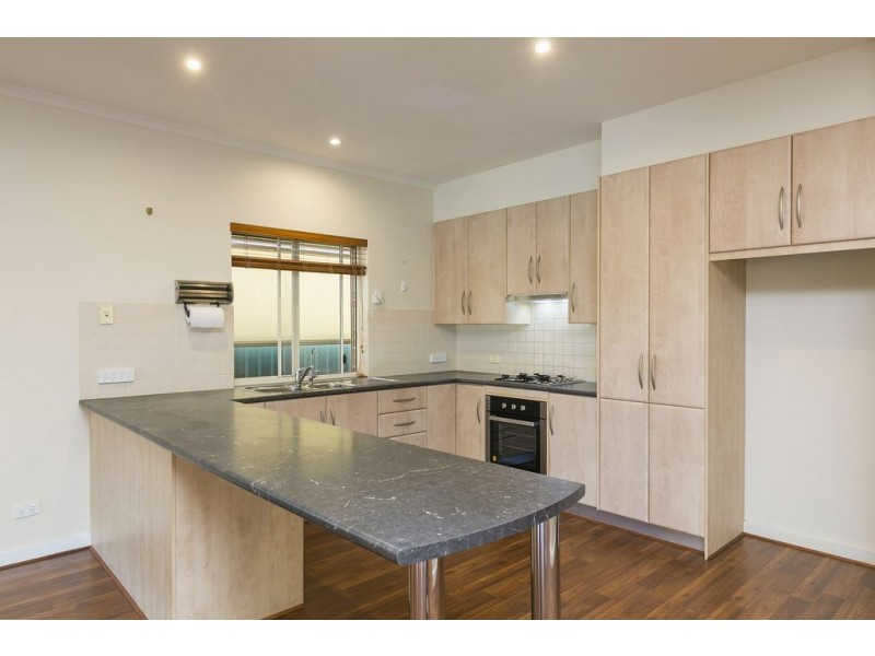 7 The Avenue, Mawson Lakes SA 5095