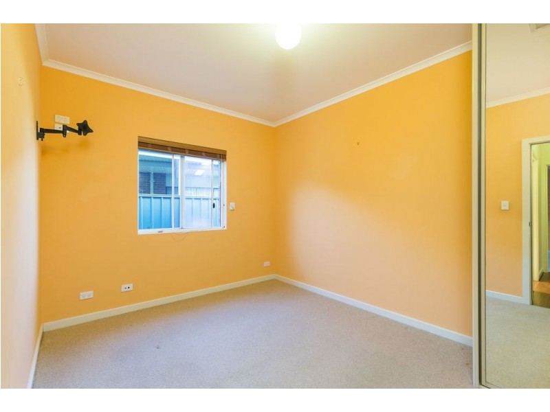 7 The Avenue, Mawson Lakes SA 5095