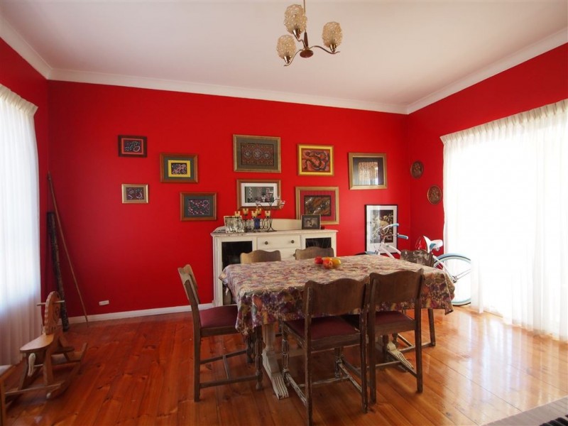 20 Sunnyview Crescent, Ridgehaven SA 5097