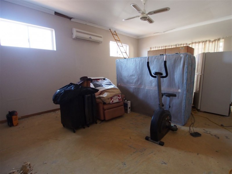 20 Sunnyview Crescent, Ridgehaven SA 5097
