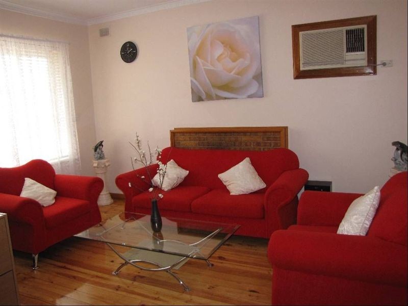 2 Crossley Avenue, Croydon Park SA 5008