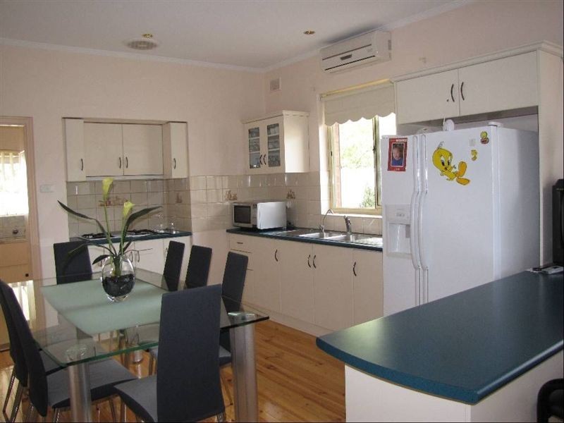 2 Crossley Avenue, Croydon Park SA 5008