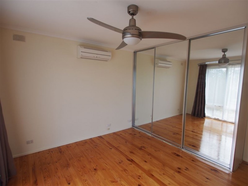 14 Valda Road, Para Hills SA 5096