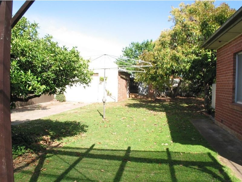 24 Lasscock Avenue, Lockleys SA 5032