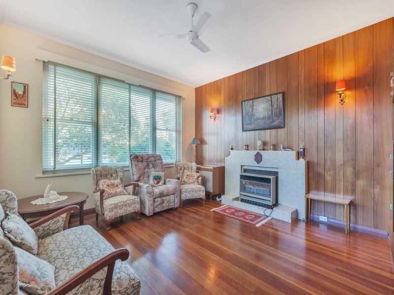 18 Bowman Crescent, Enfield SA 5085