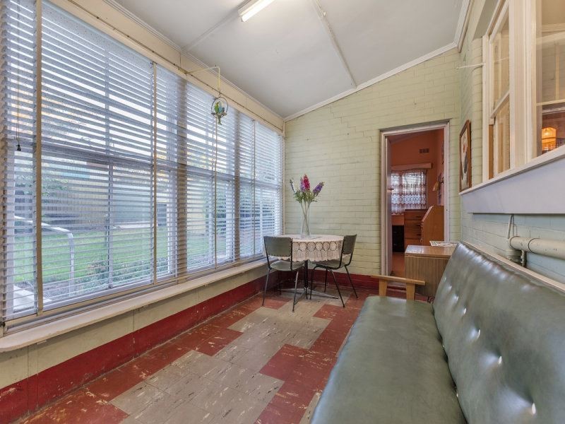 18 Bowman Crescent, Enfield SA 5085