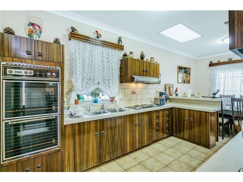 50 Third Avenue, Woodville Gardens SA 5012