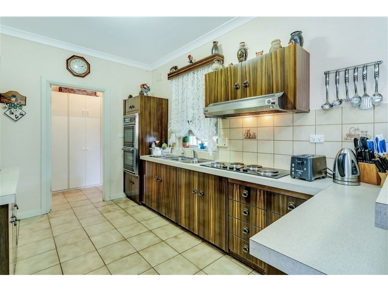 50 Third Avenue, Woodville Gardens SA 5012