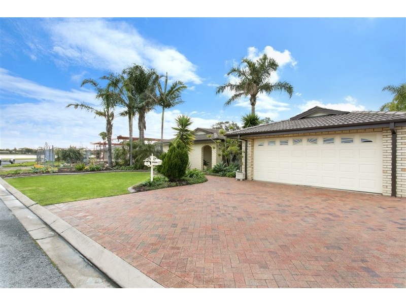 6 Settlers Drive, West Lakes SA 5021