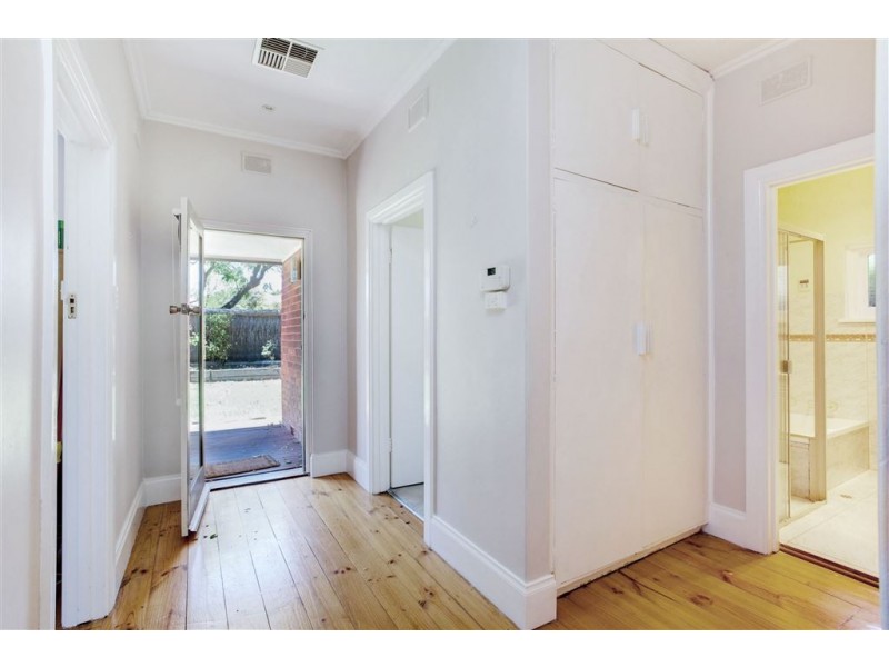 323 Glynburn Road, Kensington Park SA 5068