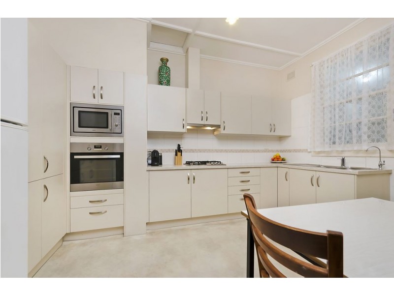 22-24 Eighth Avenue, Woodville Gardens SA 5012