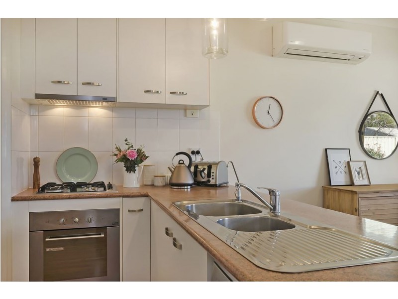 2a Tenth Avenue, Woodville North SA 5012