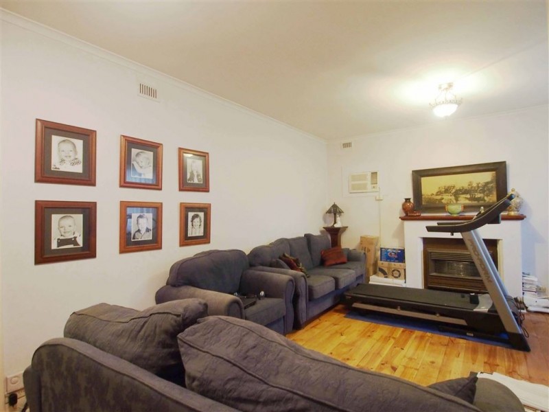 5 Tyrie Avenue, Findon SA 5023