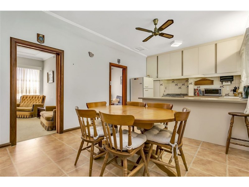13 Downer Street, Kilkenny SA 5009