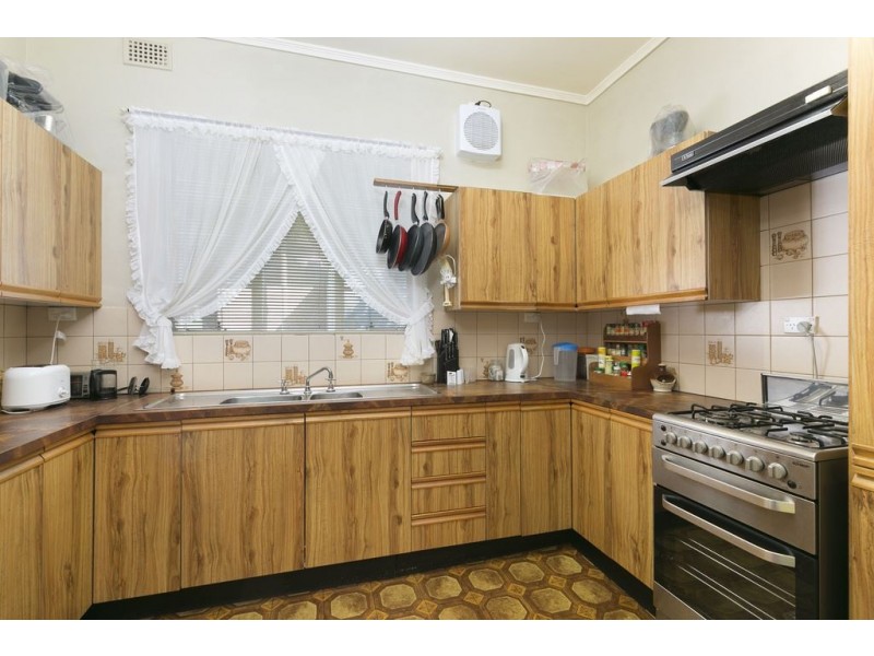 13 Gill Street, Rosewater SA 5013