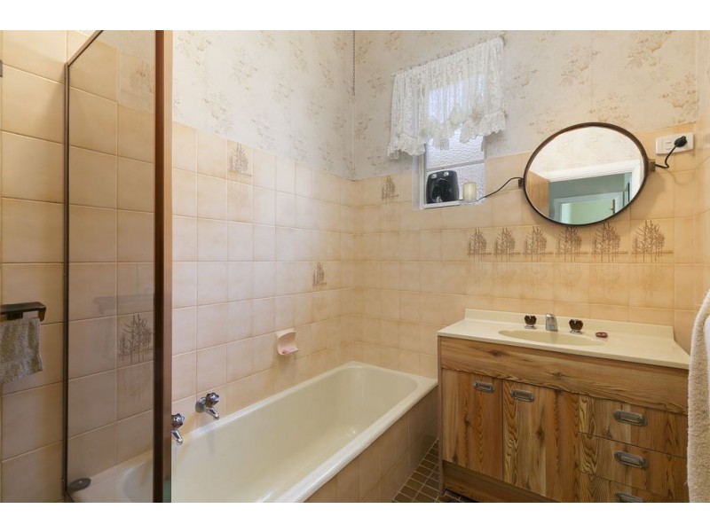 13 Gill Street, Rosewater SA 5013