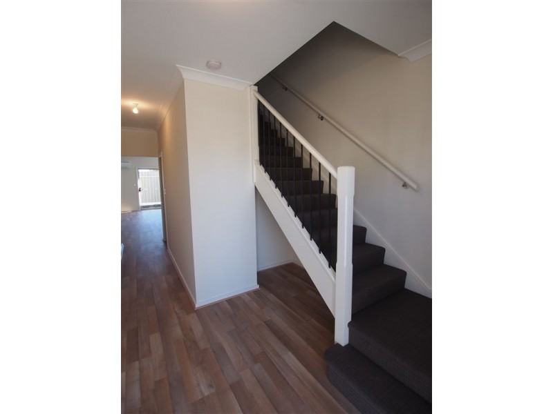 3/19 Hereford Lane, Woodcroft SA 5162