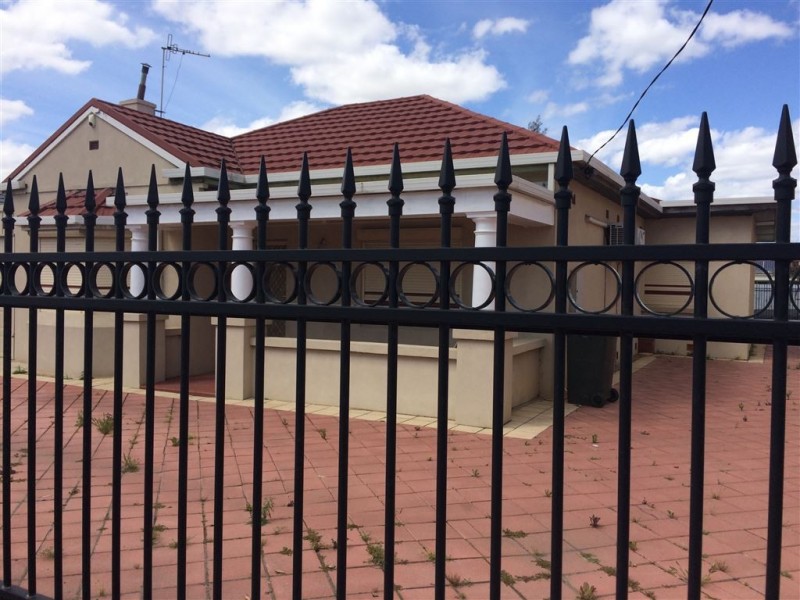 42 Hanson Road, Woodville Gardens SA 5012