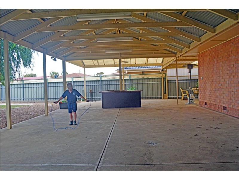 7 Solvay Road, Osborne SA 5017