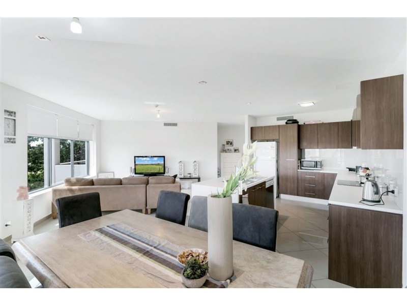 16/1 Burt Avenue, Findon SA 5023