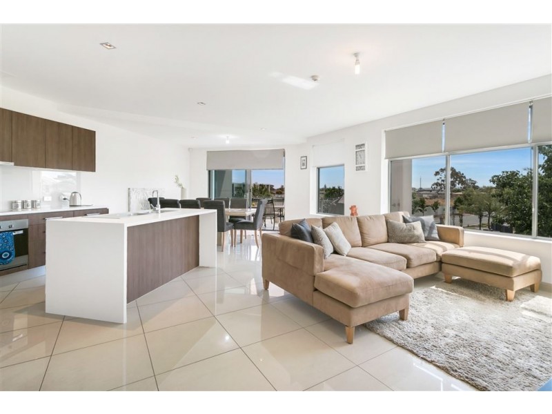 16/1 Burt Avenue, Findon SA 5023