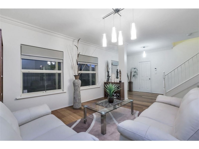 4 May Street, Birkenhead SA 5015