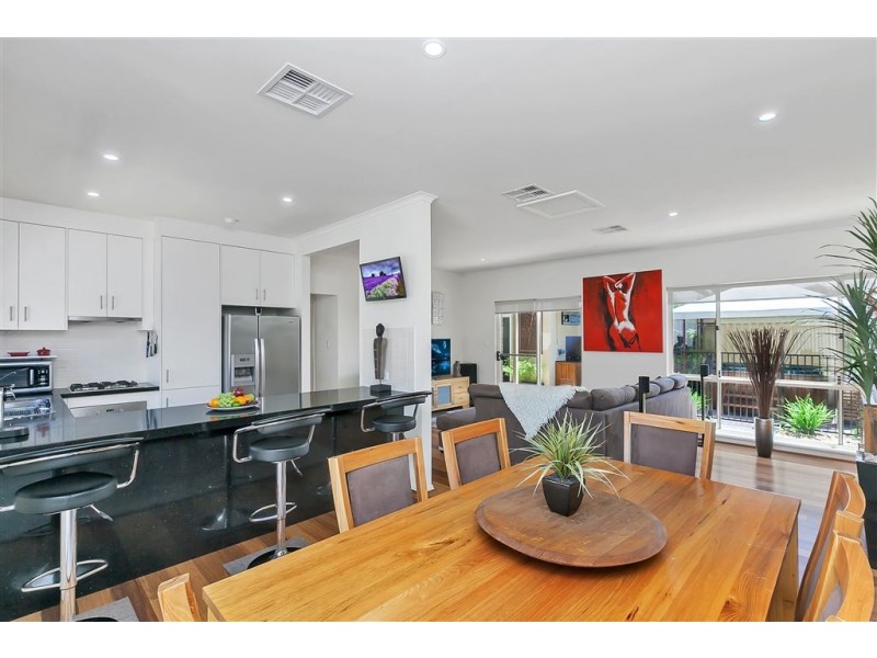 4 May Street, Birkenhead SA 5015