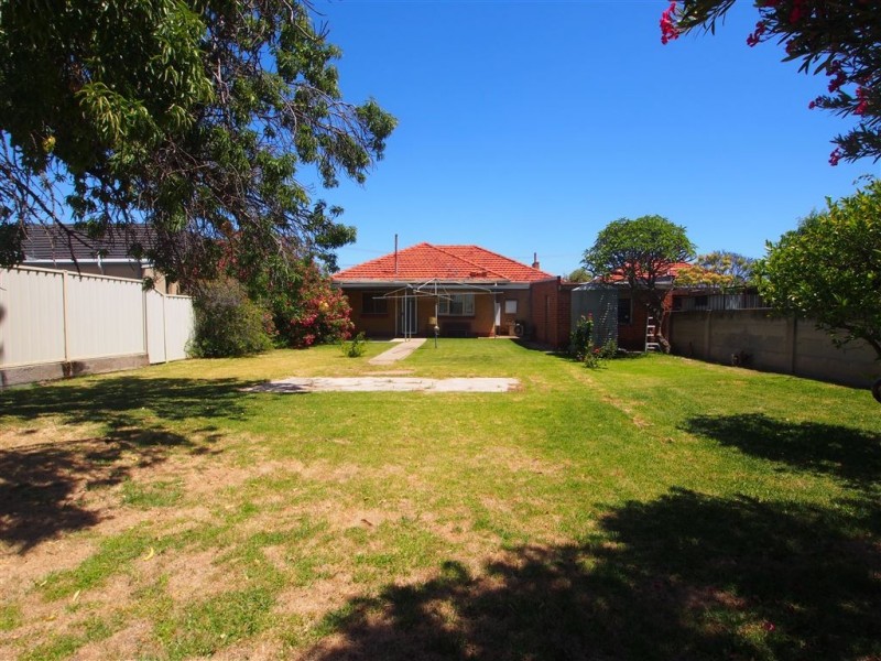 6 Cooper Avenue, Croydon Park SA 5008
