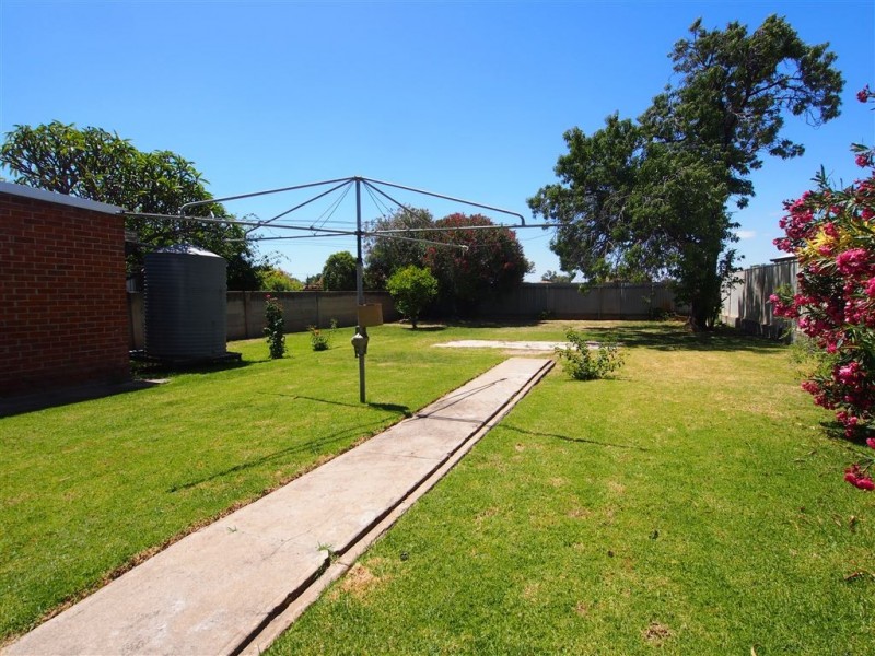 6 Cooper Avenue, Croydon Park SA 5008