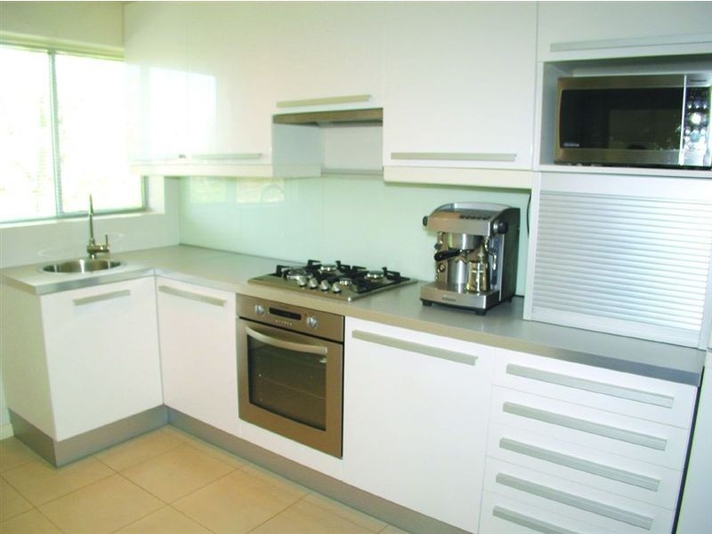 8/19 Fulton Street, Glenelg North SA 5045