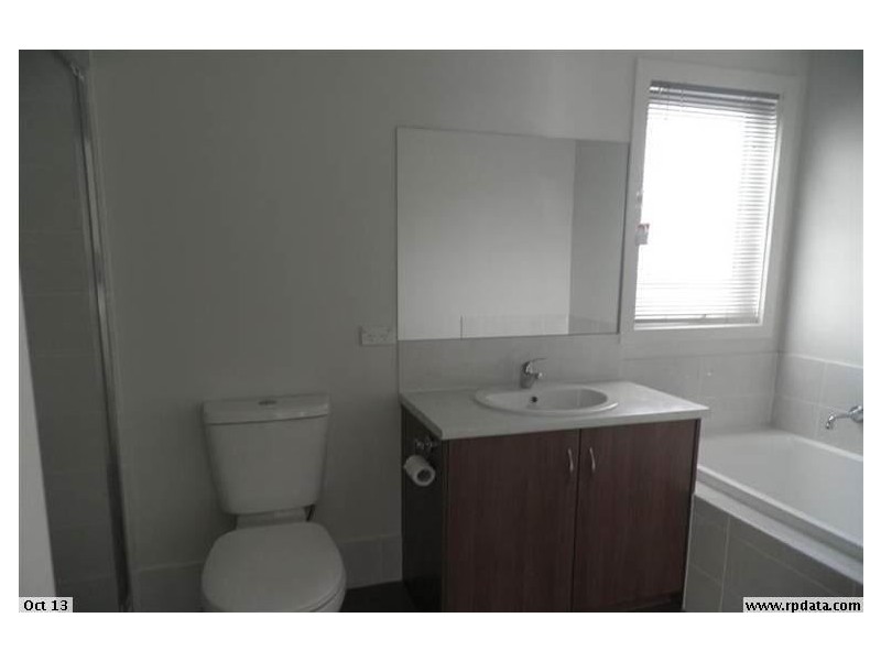 18 Tucker, Munno Para West SA 5115