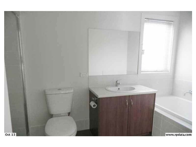 18 Tucker Crescent, Munno Para West SA 5115