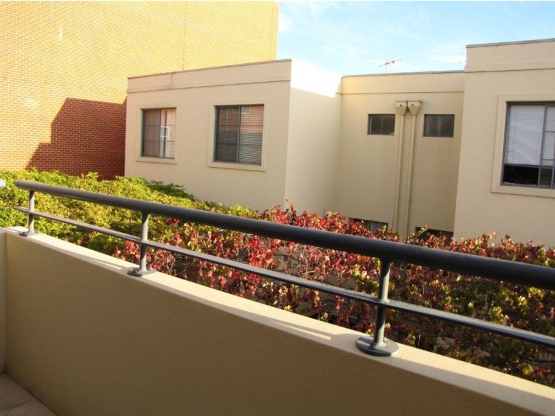 5 Oliver Court, Adelaide SA 5000