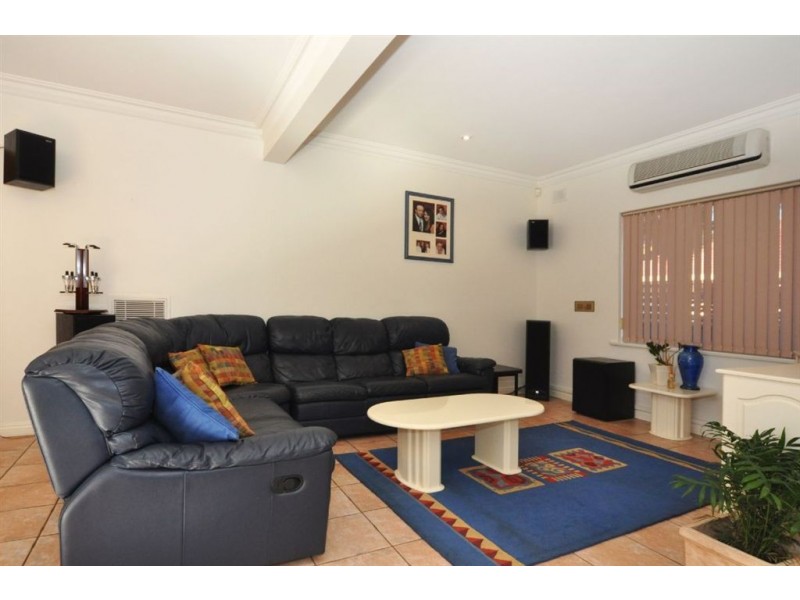 60 Browning Avenue, Fulham Gardens SA 5024