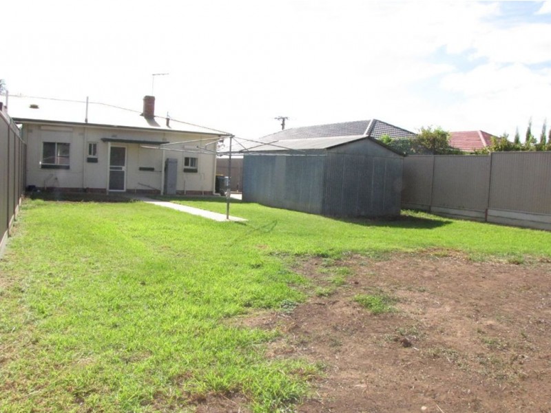 25 Kent Street, Mansfield Park SA 5012