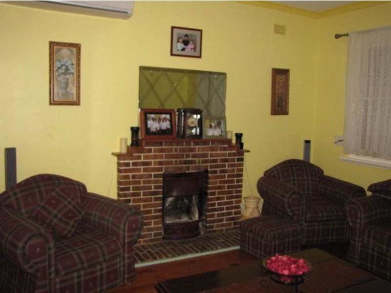 9 Standard Avenue, Croydon Park SA 5008