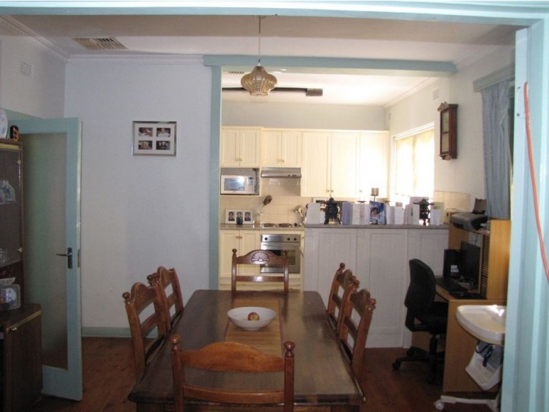 9 Standard Avenue, Croydon Park SA 5008