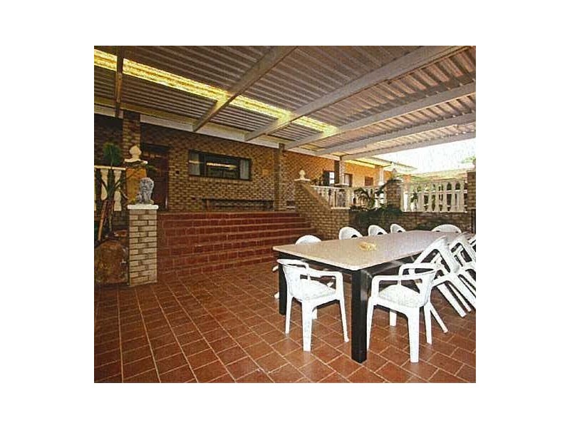 32 Kara Crescent, Gulfview Heights SA 5096