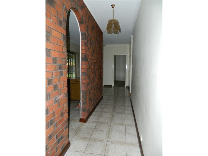 4 Classic Court, West Lakes Shore SA 5020