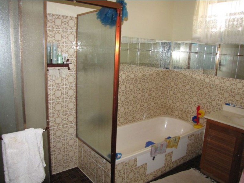 4 Classic Court, West Lakes Shore SA 5020