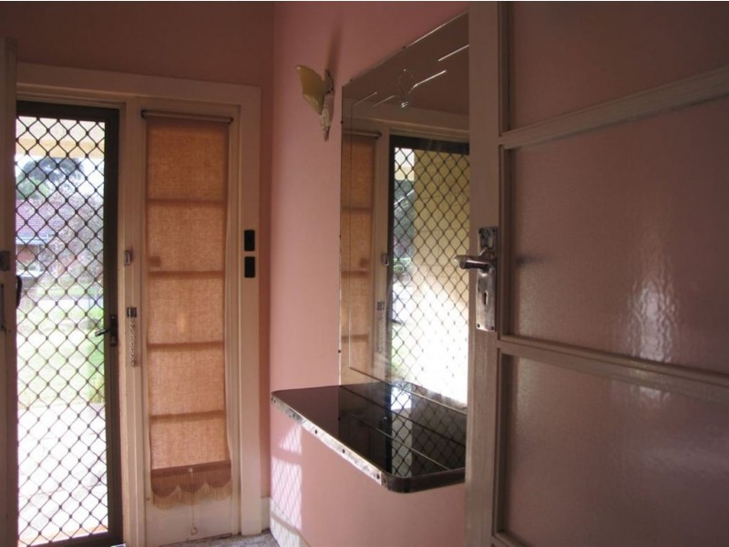 41 Glenrowan Road, Woodville South SA 5011