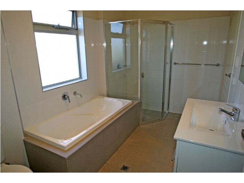 1a Pine Street, Flinders Park SA 5025