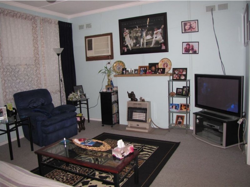 12 Pedlar Street,, Seaton SA 5023